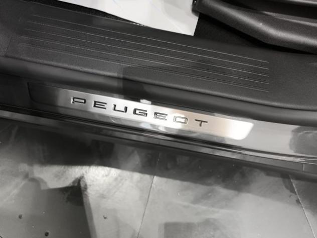 PEUGEOT 3008 1.2 Hybrid 145cv e-DCS6 GT #TettoPanoramico rif. 24051765 - Foto 10