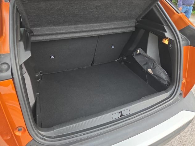Peugeot 2008 PureTech 100 Active Pack S/S - Foto 10