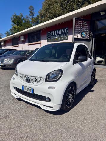 Smart ForTwo BRABUS CARBONIO SCARICHI MINIGONNE