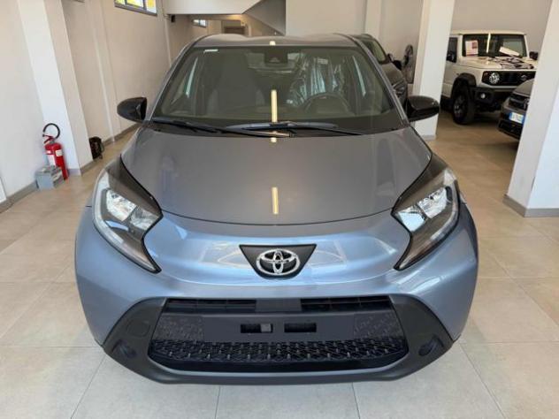 TOYOTA Aygo X 1.0 VVT-i 72 CV 5 porte Active Km0 rif. 23861426 - Foto 2