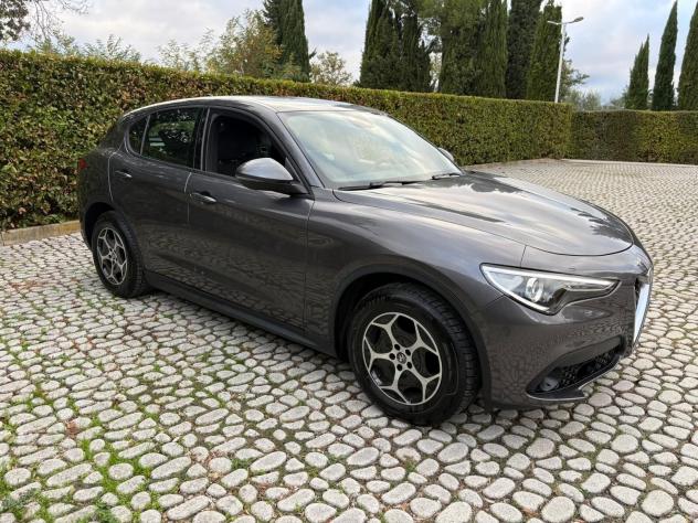 ALFA Stelvio 2.2Mjt 190CV AT8 Q4 Business - 2023 - Foto 3