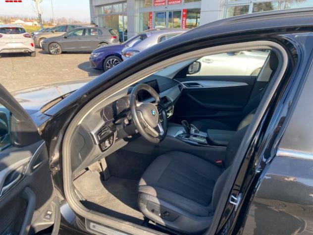 BMW 520 d 48V xDrive Touring Business rif. 23926906 - Foto 8