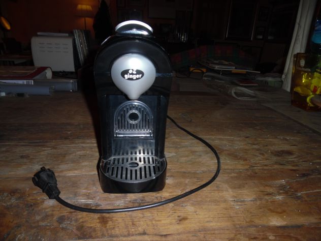 1MACCHINA CAFFè A CAPSULE AL GINSENG FUNZIONANTE,MADE IN ITALY,TENUTA MOLTO BEN - Foto 4