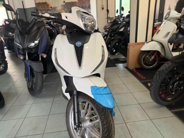 PIAGGIO Beverly 400 i.e. New 26 n.7 rif. 24088762 - Foto 4