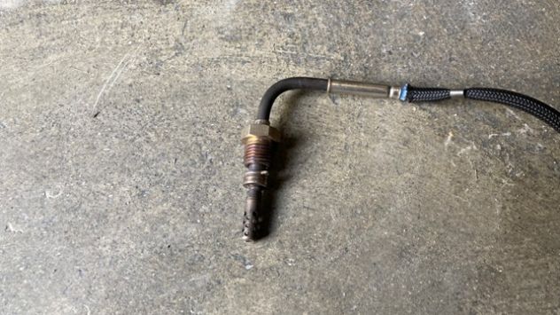 Sensore temperatura gas di scarico Fiat Panda Cross 1.3 M.Jet del 2016(55271552) - Foto 2