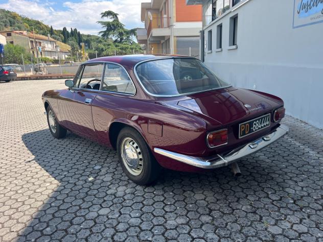 Alfa Romeo GT Junior 1300 - Foto 3