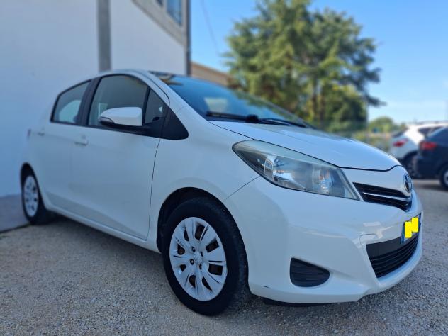 Toyota Yaris 1.0 GPL - Foto 6