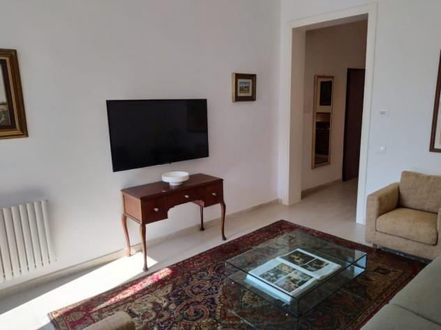 APPARTAMENTO di 5 vani e di 105 mq (VIAREGGIO) rif. VG191 - Foto 8