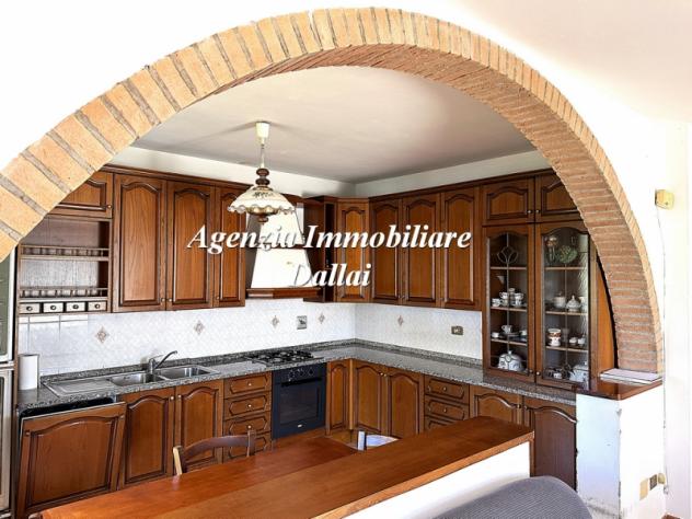 Scarperia - Porzione di villetta con garage e giardino - Foto 4