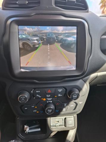 Jeep Renegade 1.6 Mjt 130 CV Limited 2022 - Foto 9