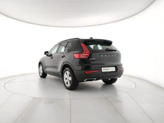 VOLVO XC40 D3 Geartronic Momentum Core - Autocarro rif. 23379247 - Foto 3