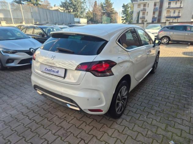 DS AUTOMOBILES DS 4 1.6 e-HDi 115 airdream Chic rif. 23197254 - Foto 4