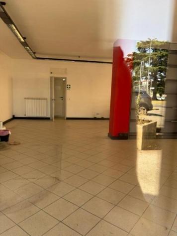 Locale comm.le/Fondo in vendita a Lucca 130 mq Rif: 1428888