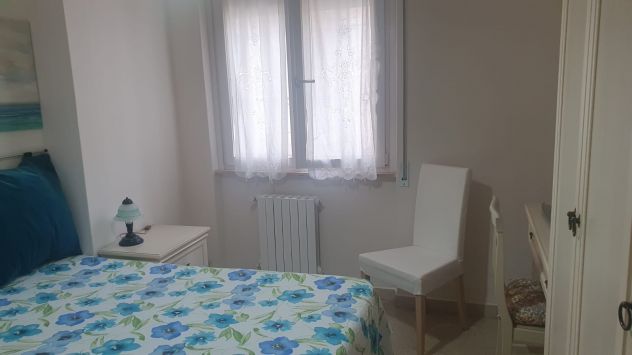 1 (UNA) camera matrimoniale per studentessa, vicino all'università a Pescara