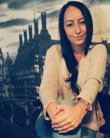 Donna di Ancona. Fisico Normale Tel: