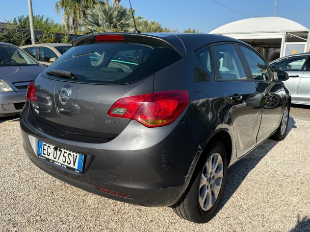 Opel Astra 1.7 CDTI 110CV 5 porte Cosmo - Foto 2