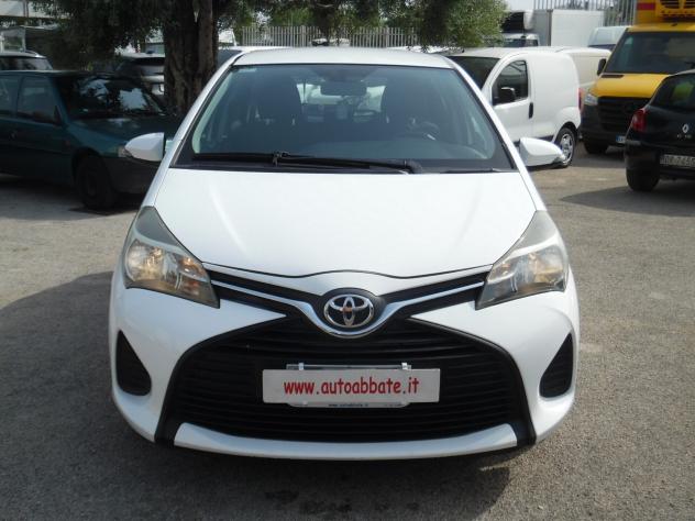 Toyota Yaris 1.0 GPL 5 porte Cool - Foto 2