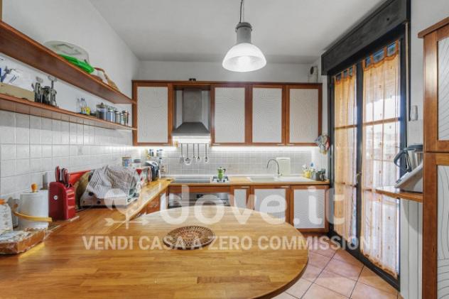 Appartamento di 139 m² con 4 locali e box auto in vendita a Bussero - Foto 11