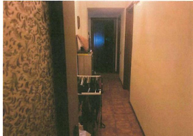 Immobile in asta di 46 m² in vendita a Foligno - Foto 2