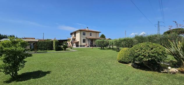 Villa in vendita a Ricortola - Massa 250 mq Rif: 1183334