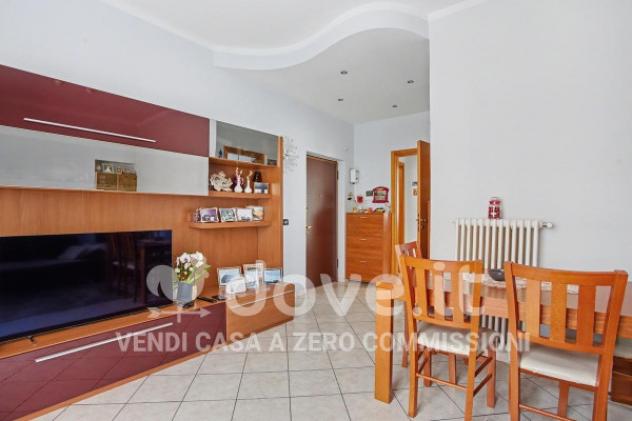 Appartamento di 75 m² con 3 locali e posto auto in vendita a Varese - Foto 3