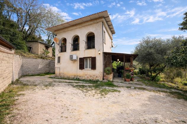 Villa in Strada di Fonte Cavalla
