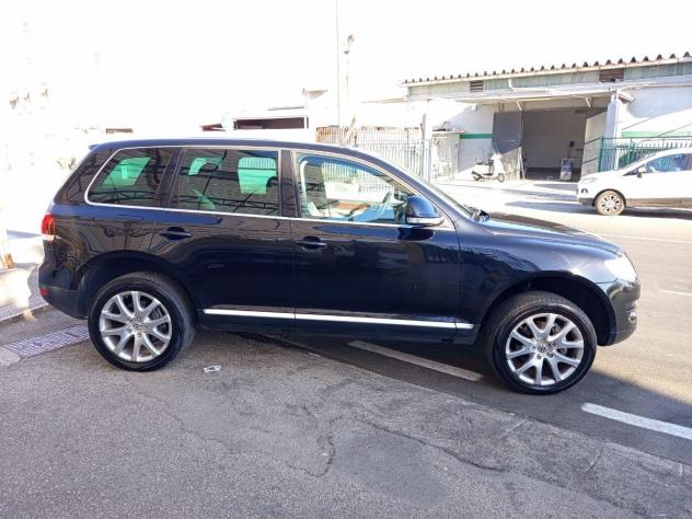 VOLKSWAGEN Touareg V6 TDI aut. Executive NAVIGATORE - Foto 5