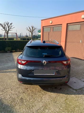 Renault Megane 1.5 110cv cambio automatico - Foto 2