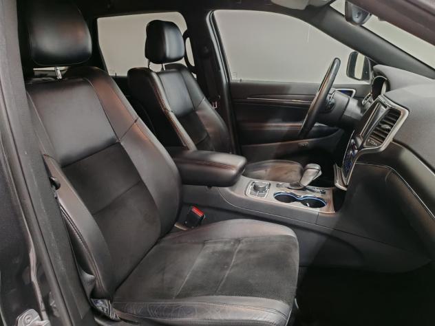 Jeep Grand Cherokee 3.0 V6 CRD 250cv NIGHT EAGLE Euro6 - Foto 3