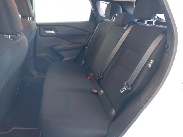 Nissan Qashqai 1.3 MHEV 140 Visia - Foto 9