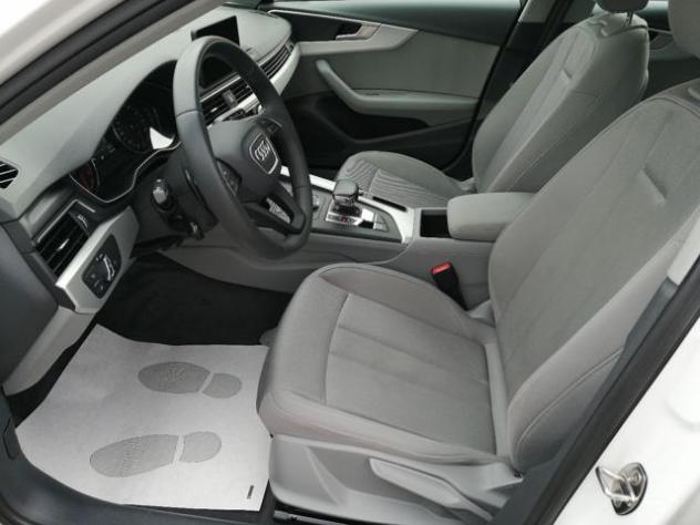 AUDI A4 Avant 35 TDI S tronic S line edition rif. 23519490 - Foto 8