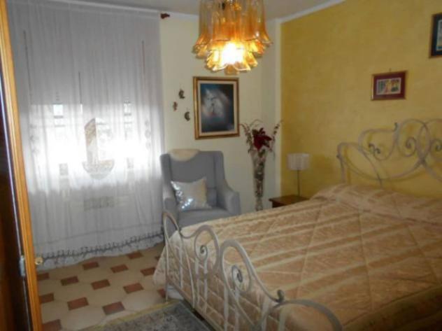 Immobile in asta di 115 m² con più di 5 locali e box auto in vendita a Battipaglia - Foto 6