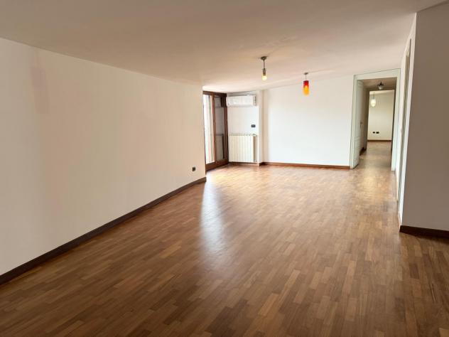 Appartamento in Piazza Cesare Leonelli - Foto 6