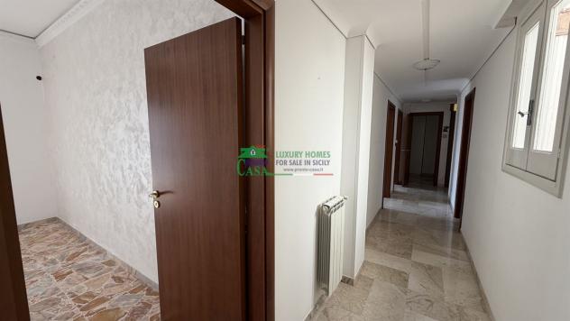 Rif. 9842 - Ampio appartamento da ristrutturare 'zona Bellarmino', Ragusa - Foto 6