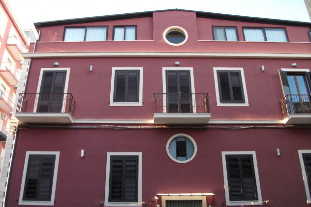 Bilocale mansardato interamente arredato a Catania Centro - Foto 9
