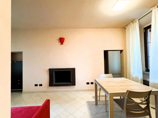 ORNAGO MONOLOCALE ARREDATO IN CONTESTO DI CORTE CON INGRESSO INDIPENDENTE - Foto 9