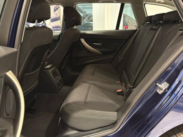 BMW Serie 3 320d xDrive Touring auto Navi Cruise FariLED 18” - Foto 9