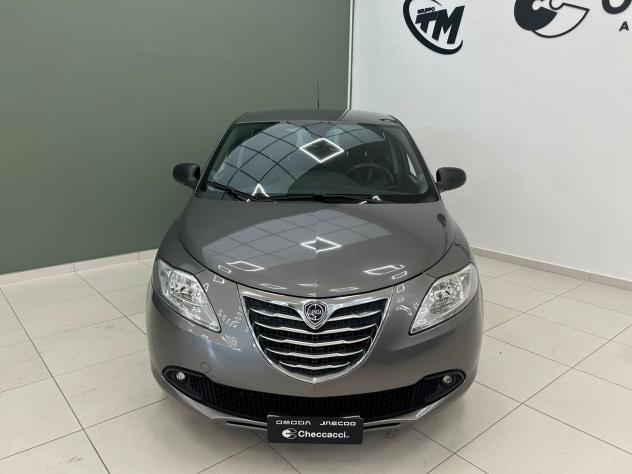 Lancia Ypsilon 1.3 MJT 16V 95 CV 5 porte S&S Gold - Foto 2