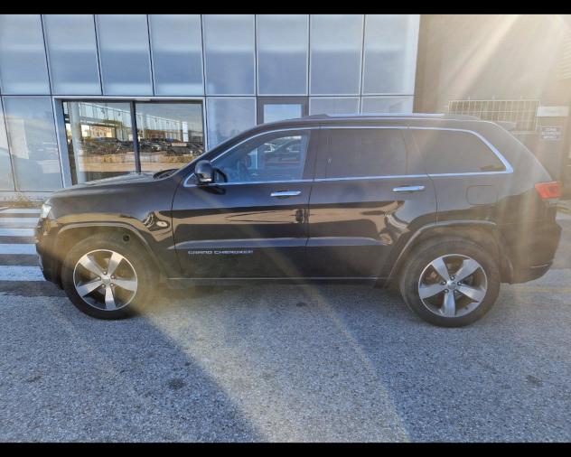 Jeep Grand Cherokee Gr.Cherokee 4ª s. 3.0 V6 CRD 250 CV Multijet II Overland - Foto 8