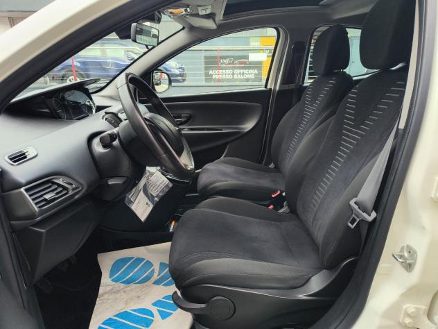 Lancia Ypsilon Ypsilon 1.2 gold - Foto 9