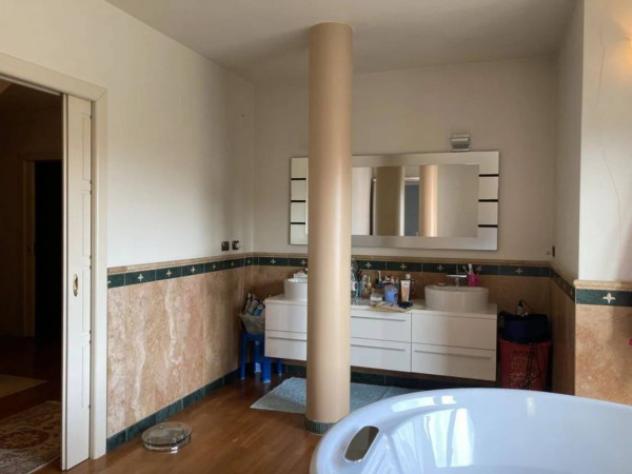 Immobile in asta di 385 m² con più di 5 locali e box auto in vendita a Cortenuova - Foto 9