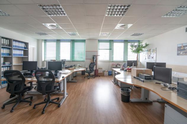 Immobile di 3280 m² con più di 5 locali in vendita a Milano - Foto 18