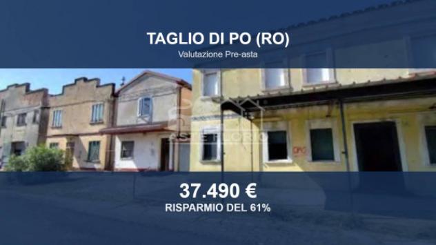 Immobile in asta di 818 m² in vendita a Taglio di Po