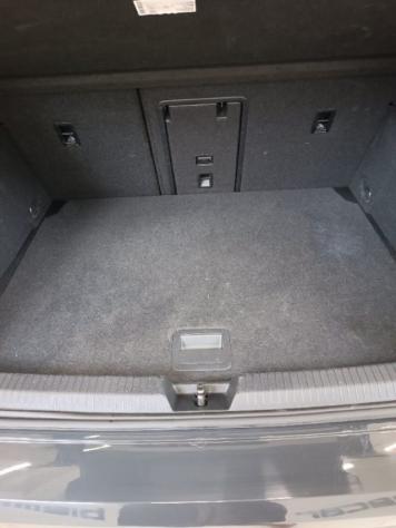 VOLKSWAGEN Golf 2.0 TDI DSG SCR Style i.e rif. 23500579 - Foto 9