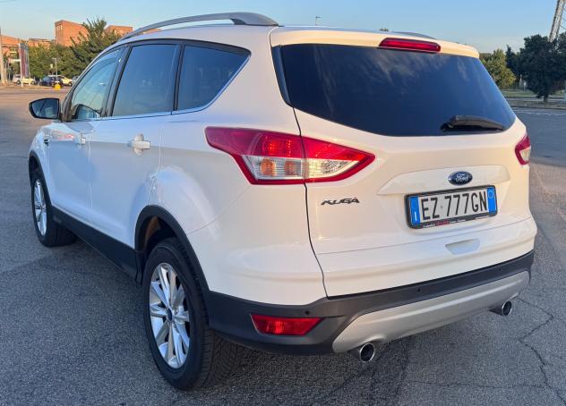 Ford Kuga 2.0 TDCI 150 CV S&S 4WD Powershift Titanium - Foto 4