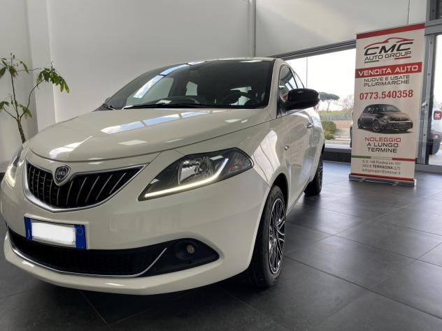 Lancia Ypsilon 1.2 69 CV 5 porte GPL Ecochic Gold - Foto 2
