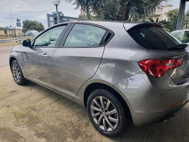 Alfa Romeo Giulietta 1.6 JTDm 120 CV Super - Foto 7