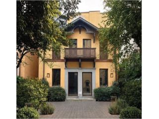 VIA SARONNO