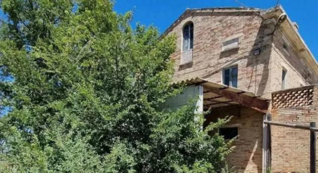 Immobile in asta di 157 m² con più di 5 locali in vendita a Monte Urano - Foto 9