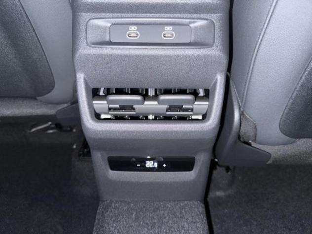 AUDI Q3 SPB 35 TFSI S-Line rif. 23666133 - Foto 10